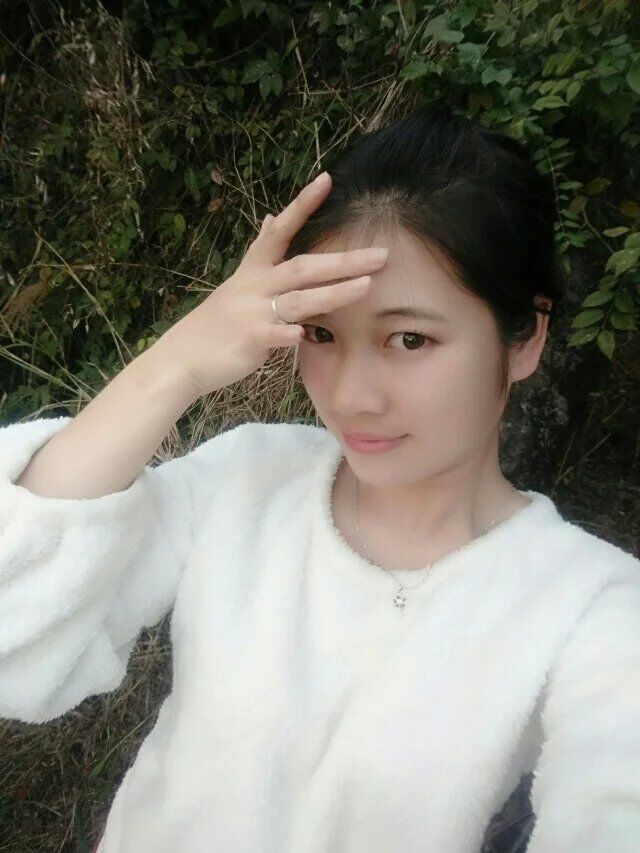 高挑性感气质美女，求优质土豪带走。 第1张