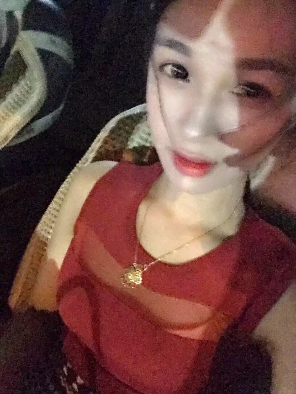 厦门女生求带走求包养求资助 第1张