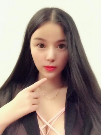 性感漂亮身材极品大胸女孩，可以去外地 第1张