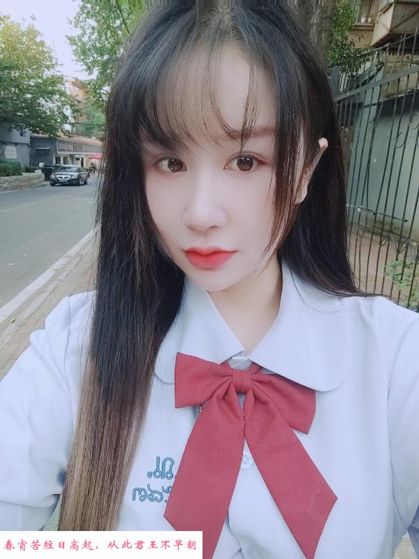 武昌身材苗条天然大胸 第1张
