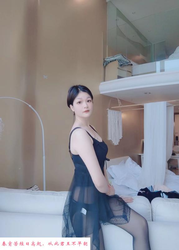 再探佳怡骚妹妹 第1张
