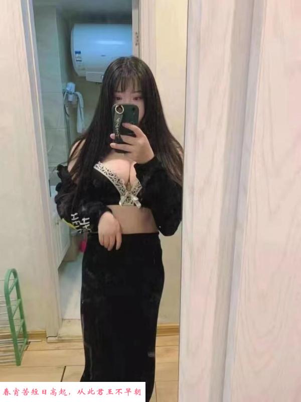 蜀山大胸肥臀少妇 第2张