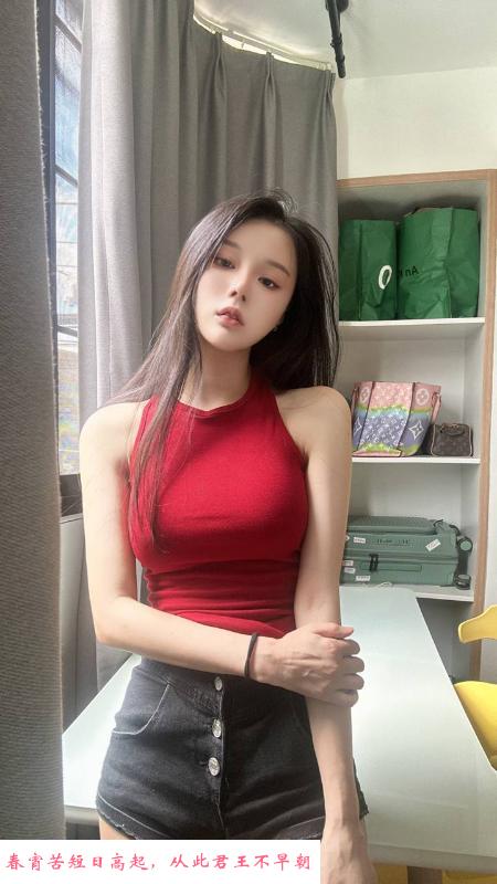 身材颜值俱佳馨儿 第2张