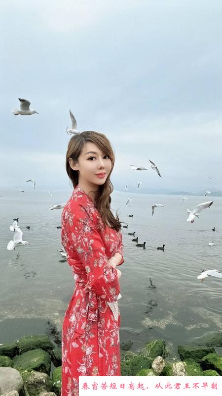 朝阳性感大长腿妹子 第1张