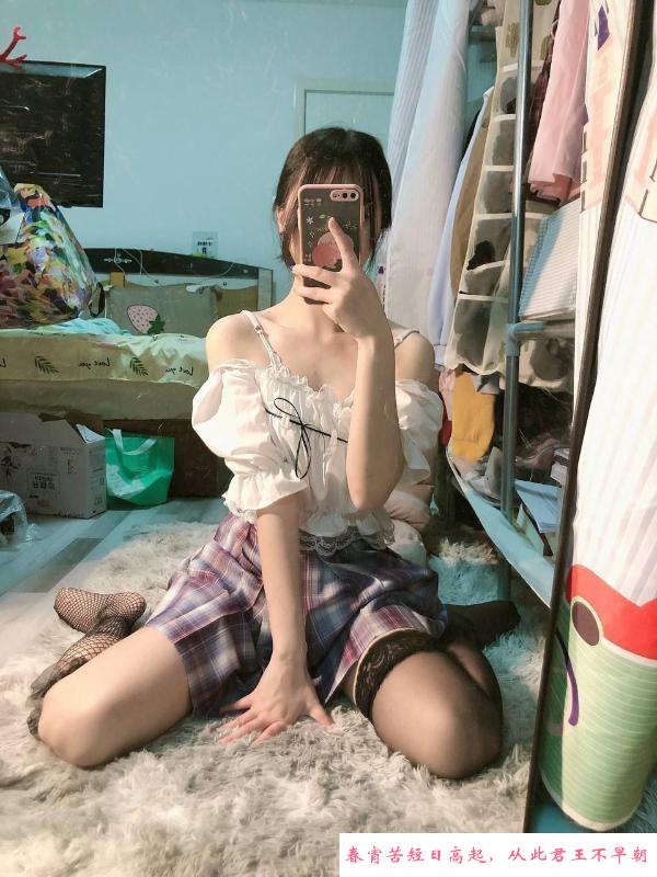 徐汇丝袜大长腿美女 第2张