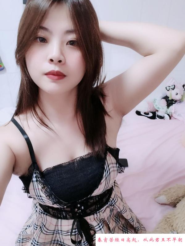 武侯妩媚骚货 第1张