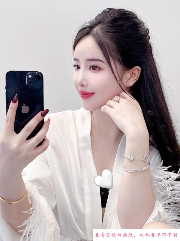 性感颜值系御姐 第2张