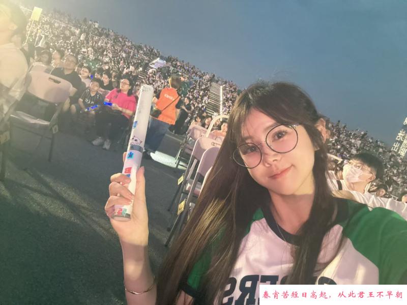 娃娃脸可爱小妹子 第1张