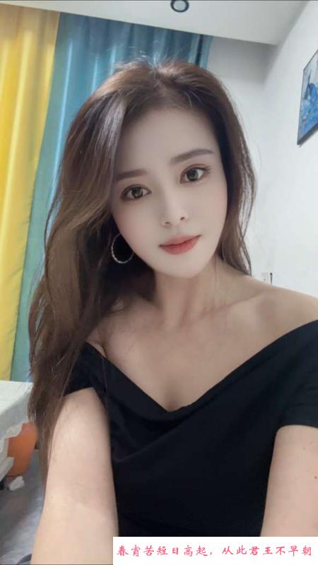 虎丘翘臀长腿美女 第2张