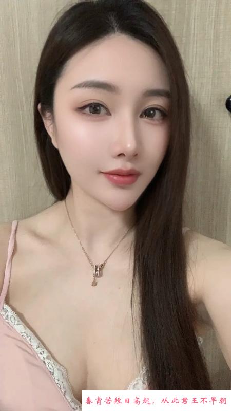 性感美女Selina 第2张