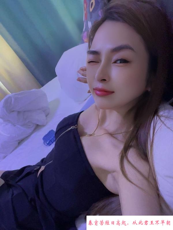 浦东粉乳骚女笑笑 第1张