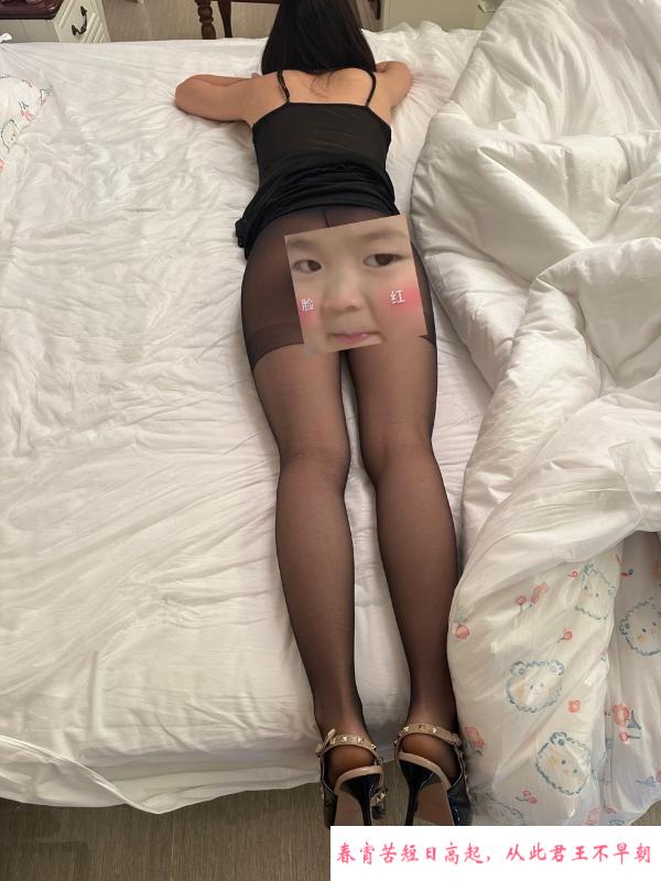 大长腿丰满梓琪口活好 第4张