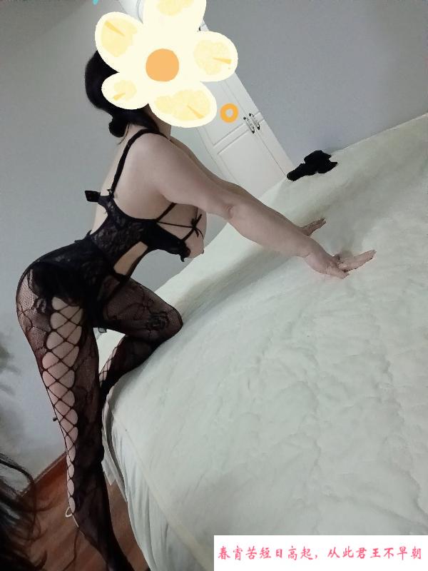 天心区巨乳少妇 第1张