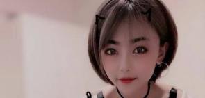 南京南站妹子 第1张