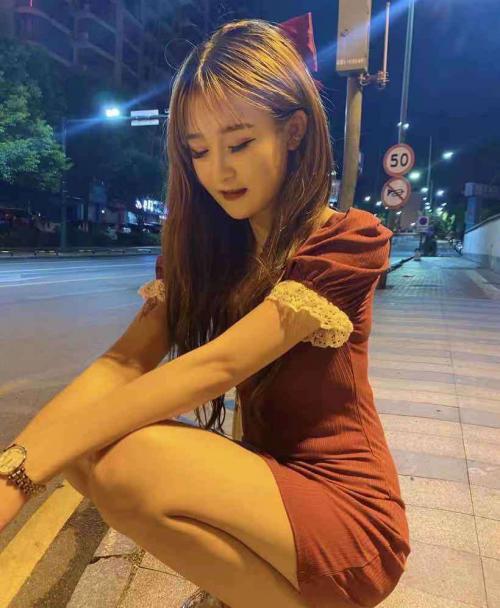 临平小妹欢迎各位大哥 第1张