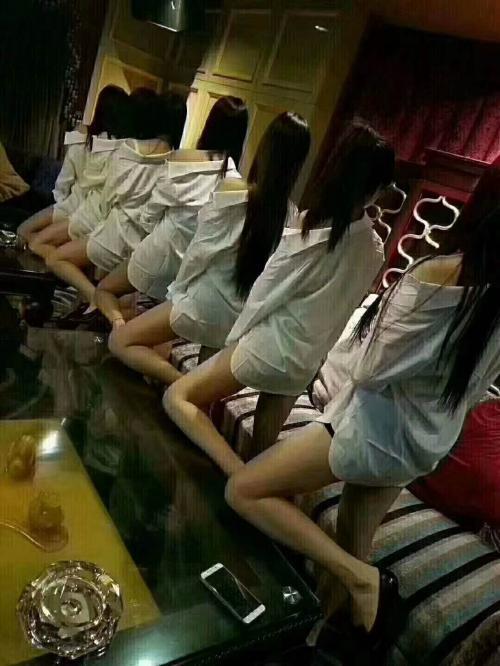 三十几位妹子总有一个你喜欢的，妹子漂亮肤白貌美 第2张