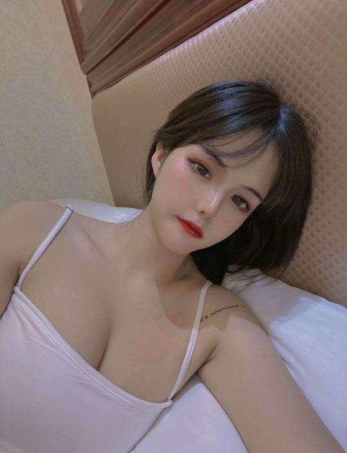 性感妹妹兼职 第1张