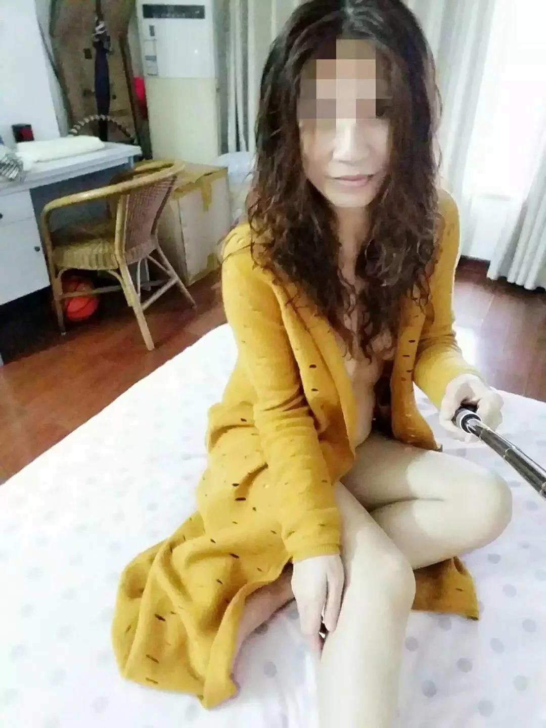 海口另一番风味的骚妇 第2张