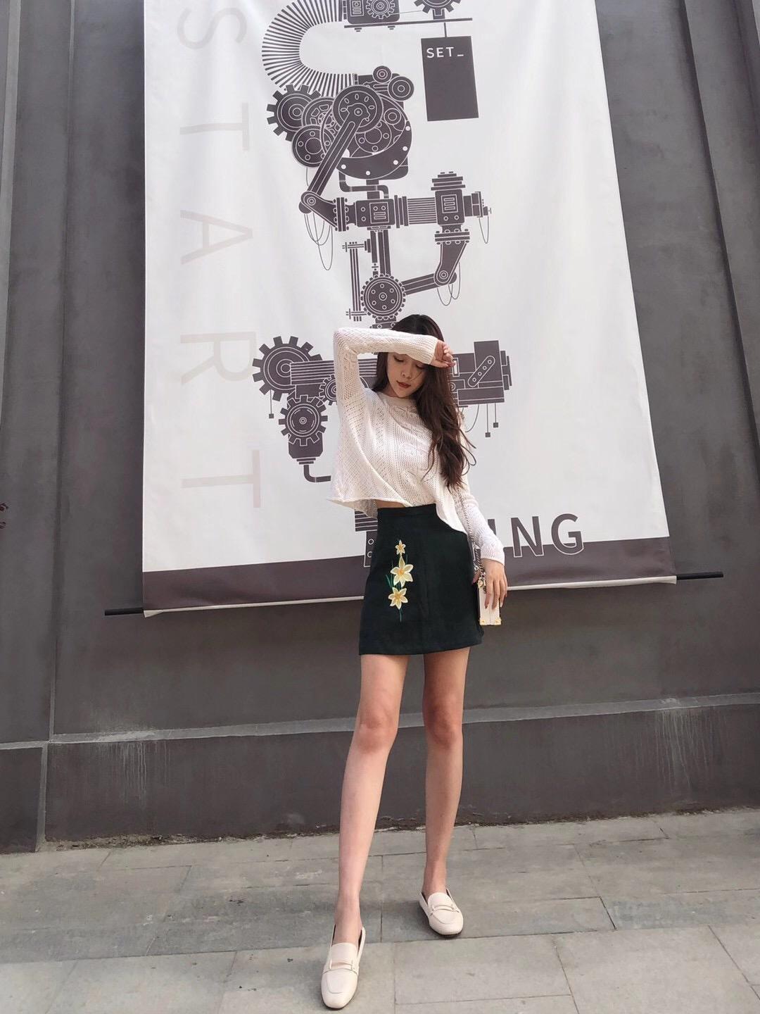 贵阳年轻靓丽,身材火辣的妹子 第3张