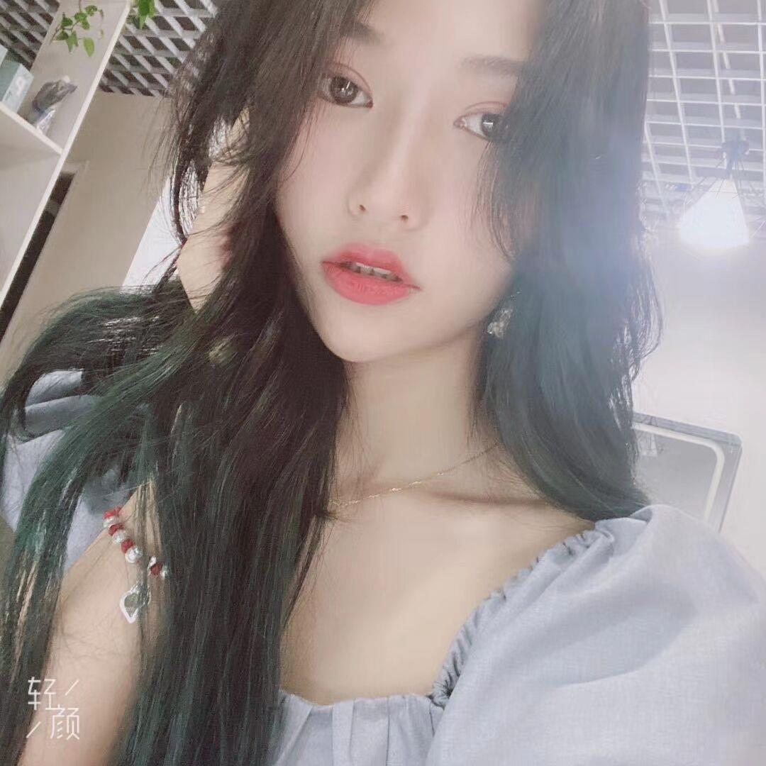 身材超棒小妹子 第1张