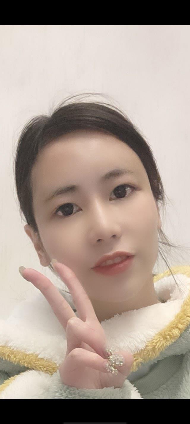 武汉个人妹子有闺蜜 第1张
