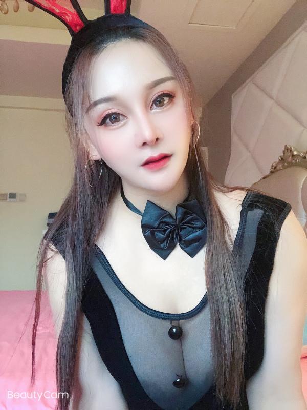 混血角色扮演女仆 第1张