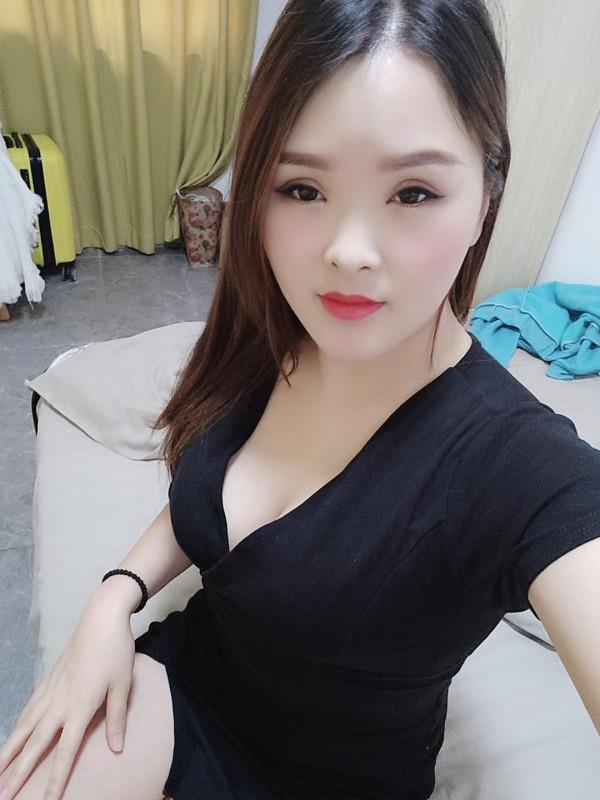 龙华骚货丽丽 第2张