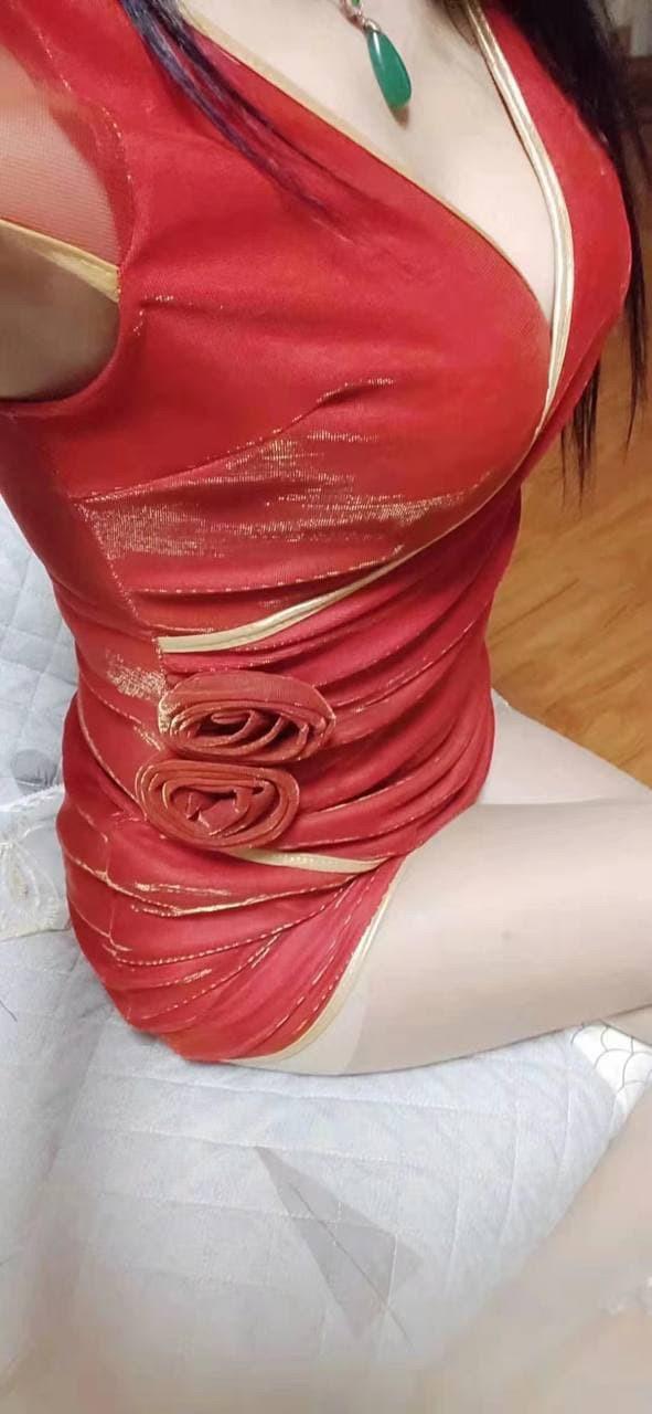 东方城附近兼职少妇 第2张