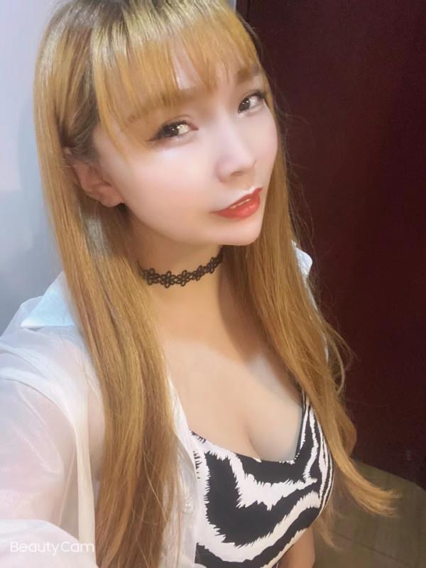 松岗少妇糖糖 第1张