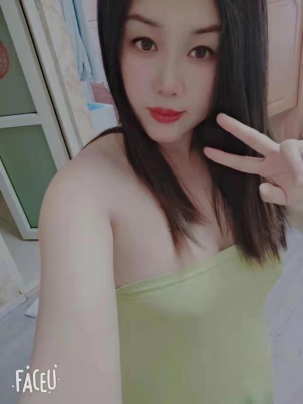 角门东服务控小姐姐 第1张