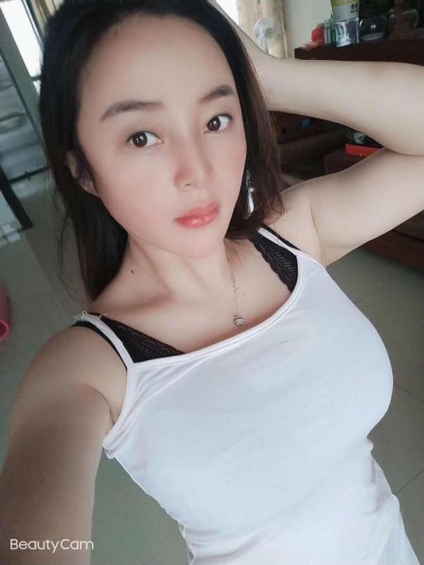 大咪咪少妇 第1张