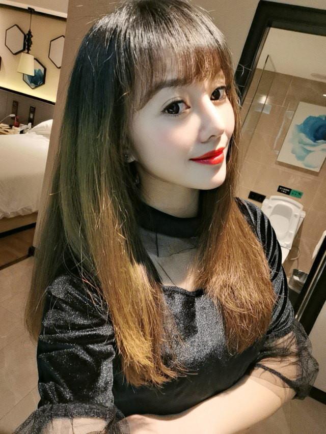 观山湖服务型妹子 第1张