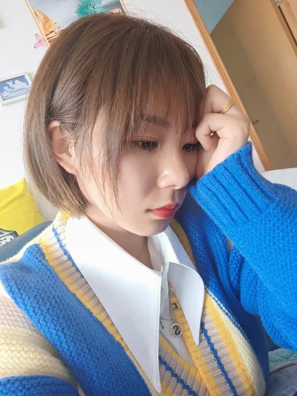 中南性感美女 第3张