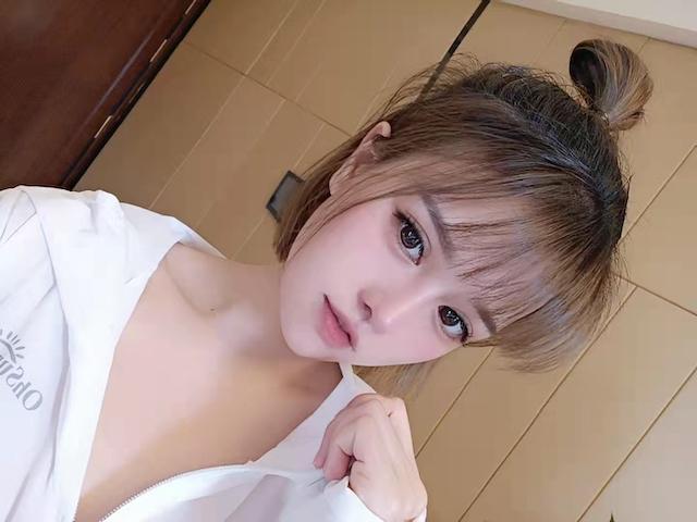 美美的阿萝 第1张