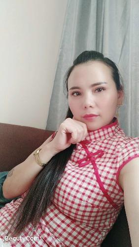 寻欢会叫床的少妇 第1张