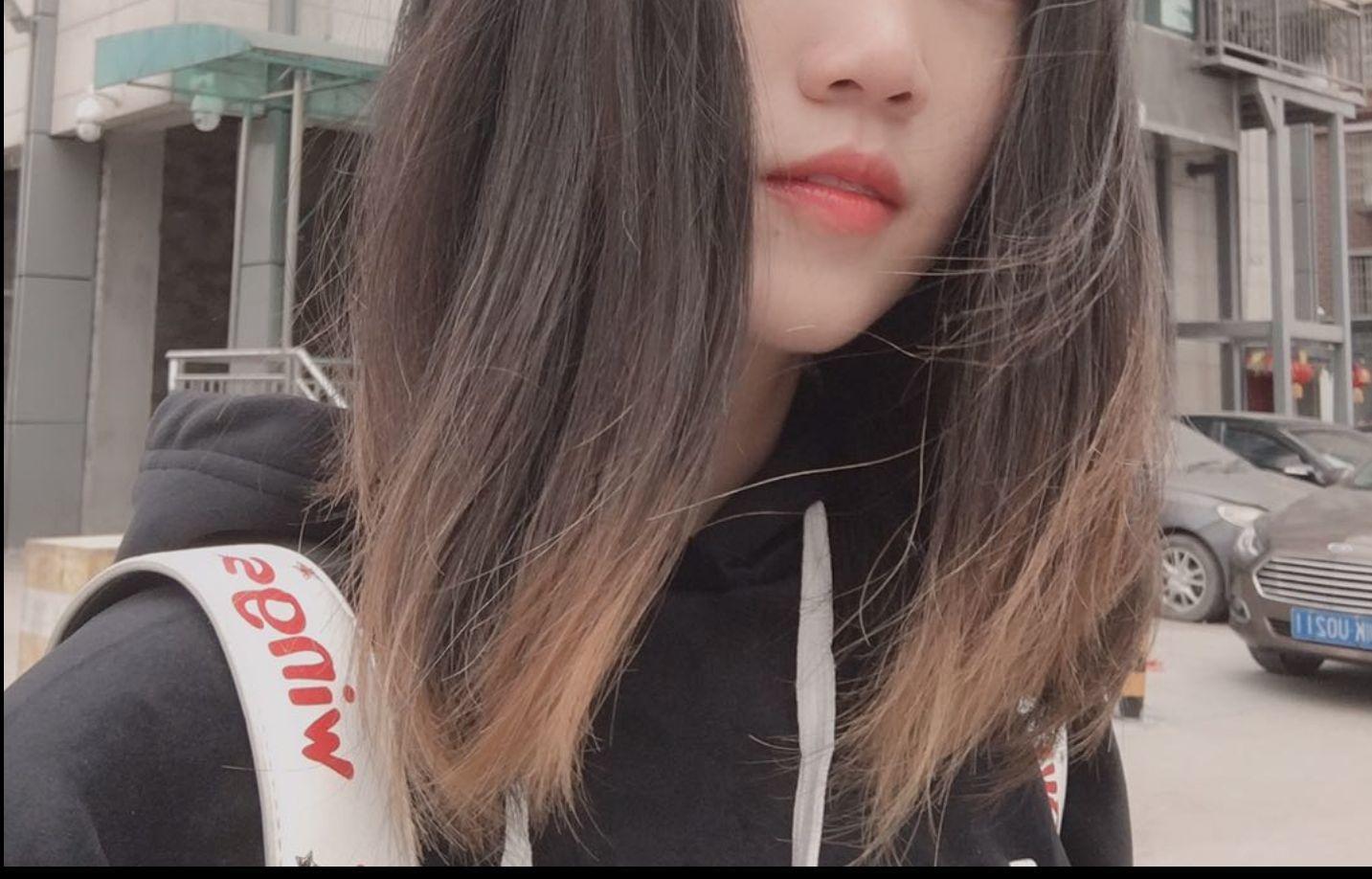 武清兼职小嫩妹 第1张