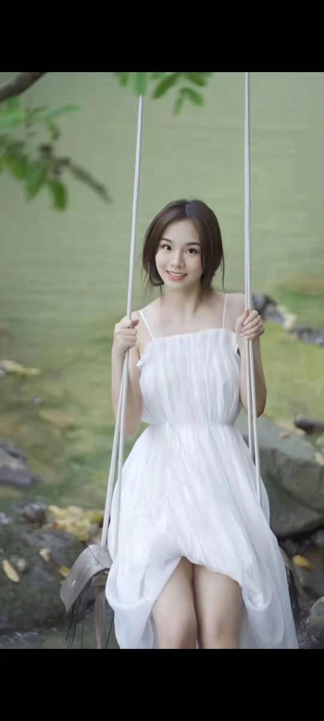 清纯奶油小妹，美滋滋呀！ 第1张