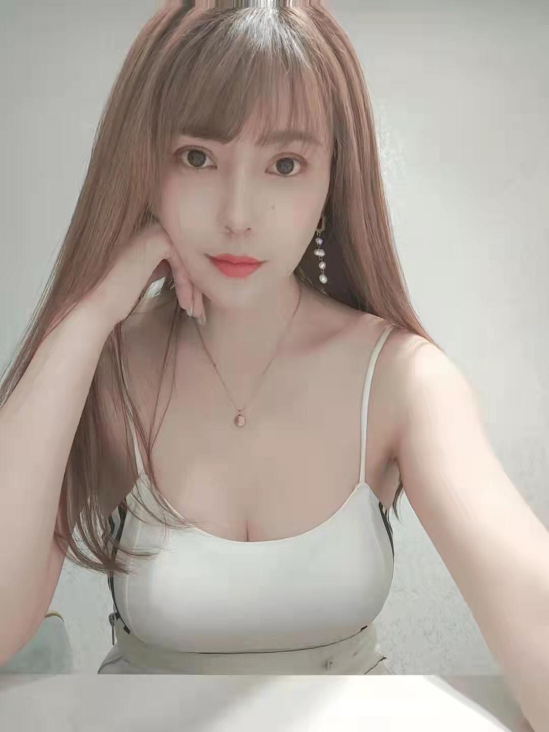 大美女诗诗，好身材，好技术 第2张