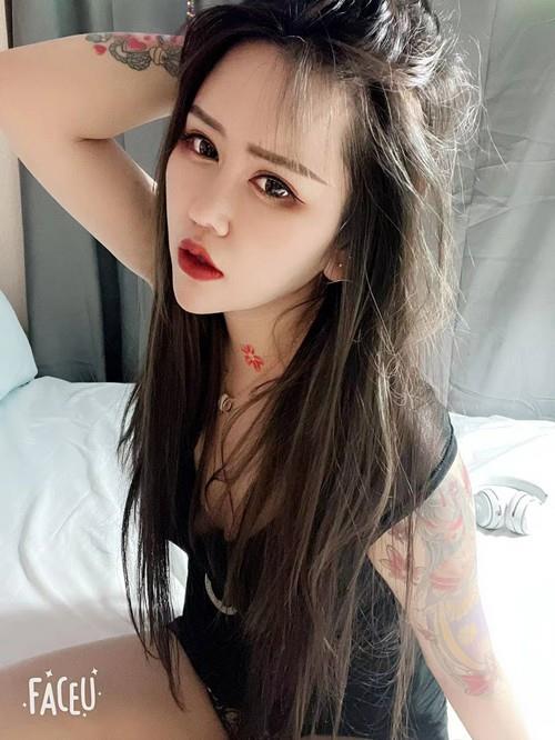 s女王新人推荐 第2张