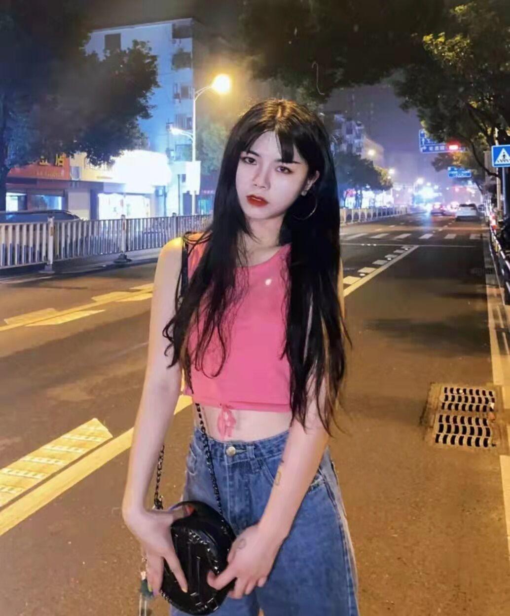面容姣好的冷美人，让人很有征服感 第2张