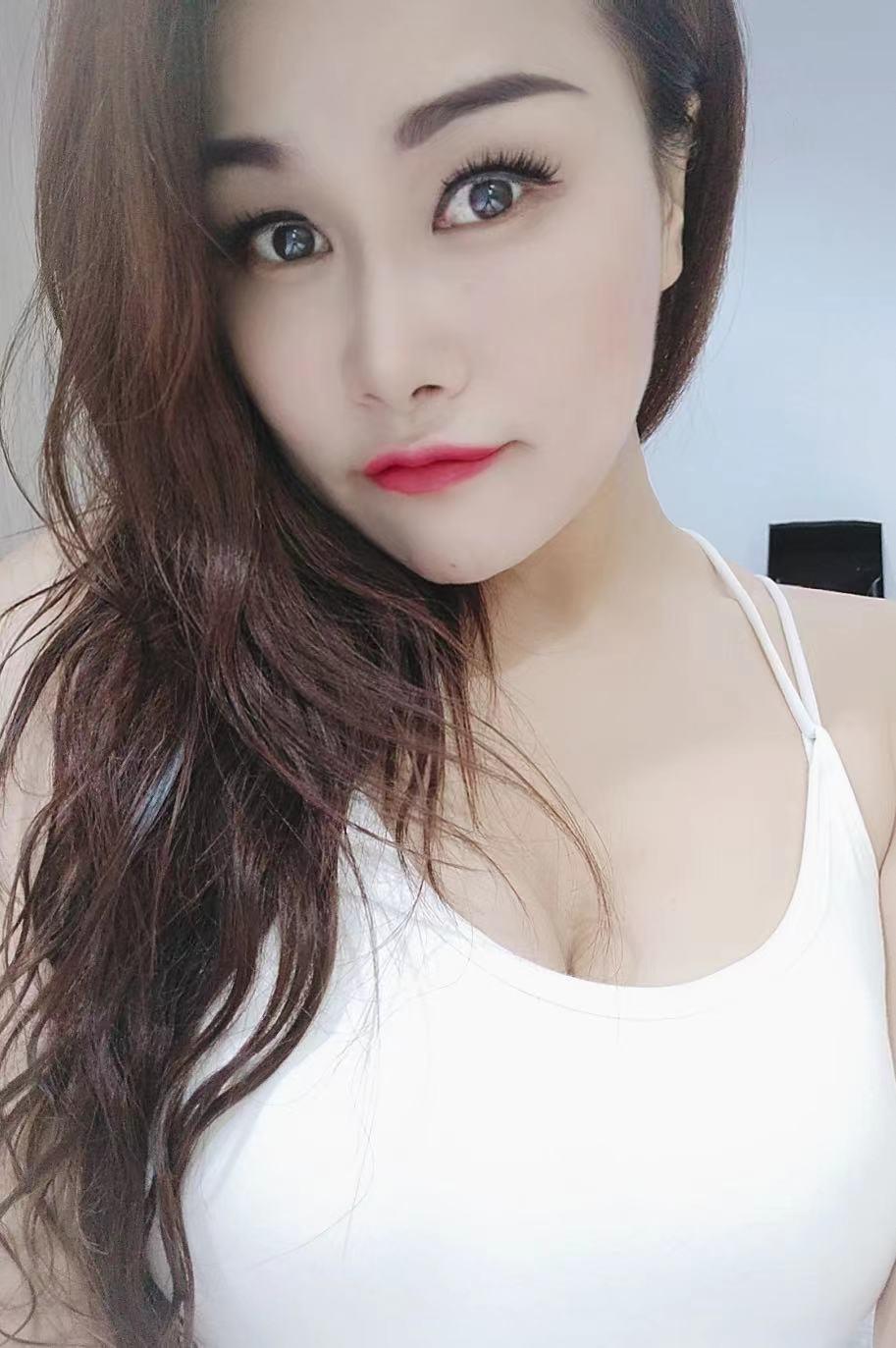 龙华性感御姐爽儿 第2张